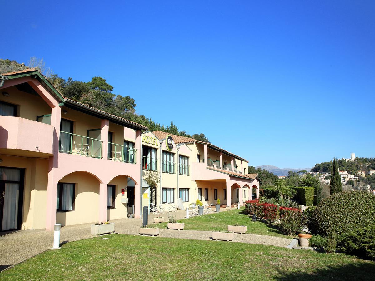 B&B Hotel Villeneuve Loubet Village Bagian luar foto