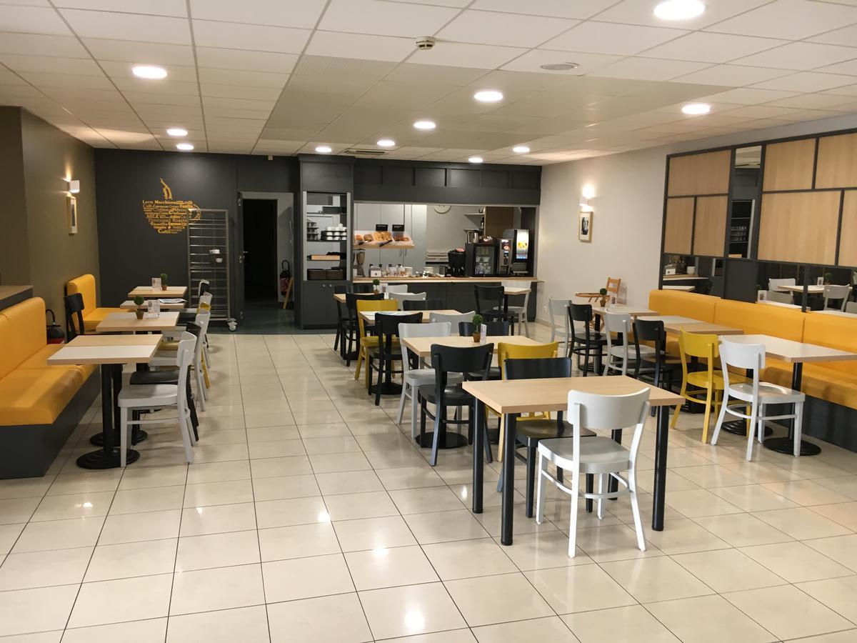 B&B Hotel Villeneuve Loubet Village Bagian luar foto